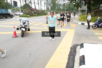 Runner Photo 4253324