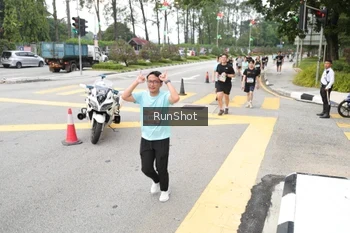 Runner Photo 4253326