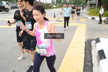 Runner Photo 4253332