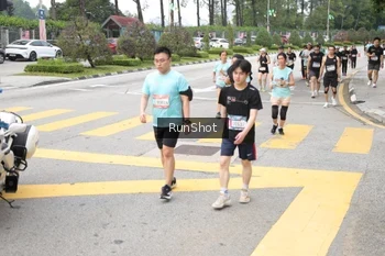 Runner Photo 4253353