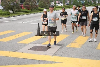 Runner Photo 4253382