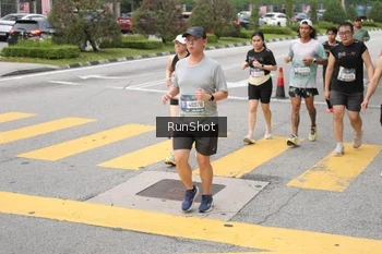 Runner Photo 4253387