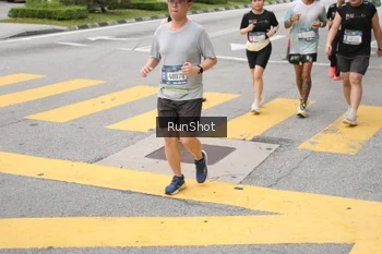 Runner Photo 4253389