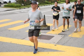 Runner Photo 4253393