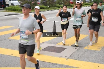 Runner Photo 4253397