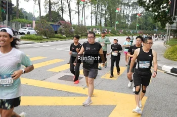 Runner Photo 4253421