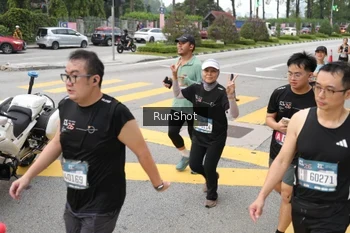 Runner Photo 4253432