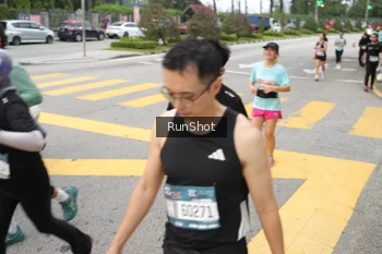 Runner Photo 4253443