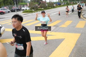 Runner Photo 4253445