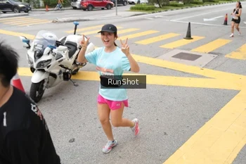 Runner Photo 4253459