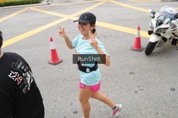 Runner Photo 4253480