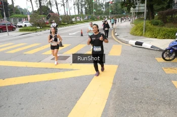 Runner Photo 4253482