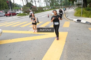 Runner Photo 4253484