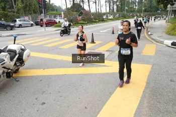 Runner Photo 4253487
