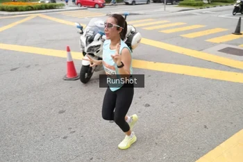 Runner Photo 4253514