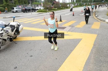 Runner Photo 4253515