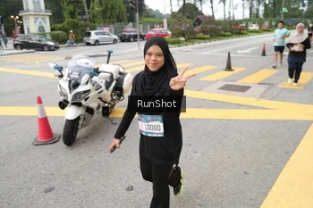 Runner Photo 4253534