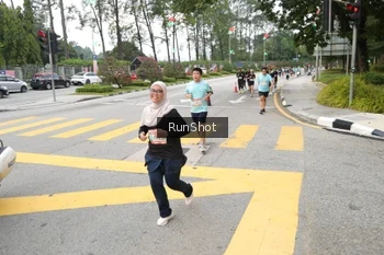 Runner Photo 4253548