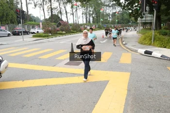 Runner Photo 4253551