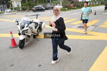 Runner Photo 4253553