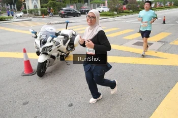 Runner Photo 4253554