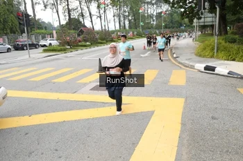 Runner Photo 4253557