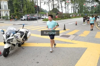 Runner Photo 4253571