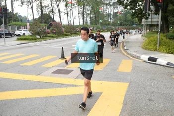 Runner Photo 4253594
