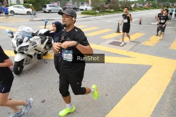 Runner Photo 4253610
