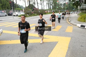 Runner Photo 4253632