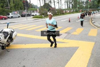 Runner Photo 4253652