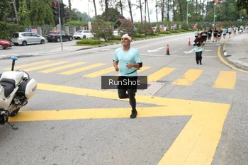 Runner Photo 4253654