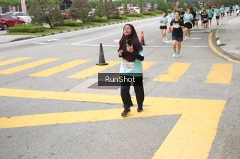Runner Photo 4253676