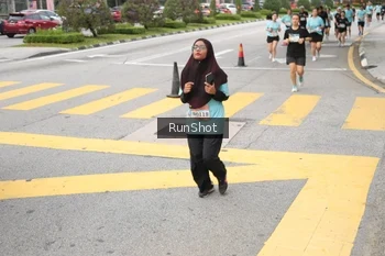 Runner Photo 4253678