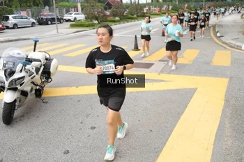 Runner Photo 4253707
