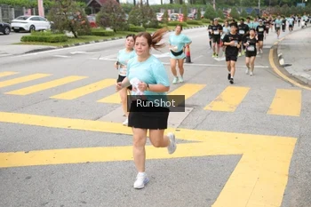 Runner Photo 4253711
