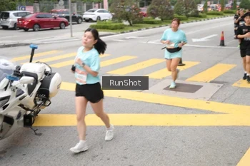 Runner Photo 4253718