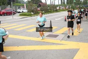 Runner Photo 4253719