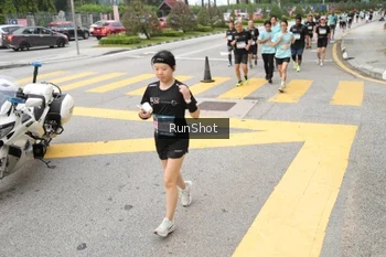 Runner Photo 4253740