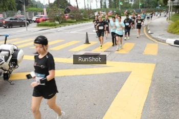 Runner Photo 4253744