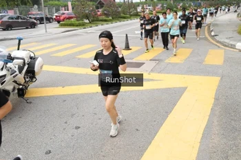 Runner Photo 4253747