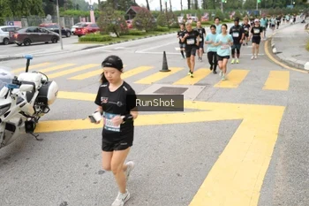Runner Photo 4253751