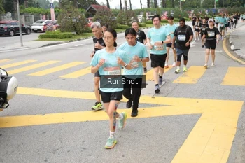 Runner Photo 4253755