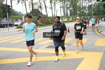 Runner Photo 4253777