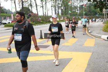 Runner Photo 4253784