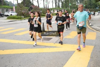 Runner Photo 4253796