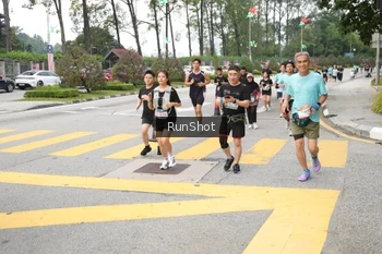 Runner Photo 4253797