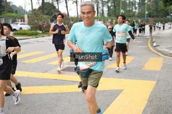Runner Photo 4253806