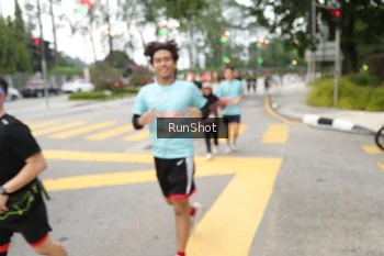 Runner Photo 4253814