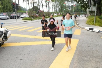 Runner Photo 4253829